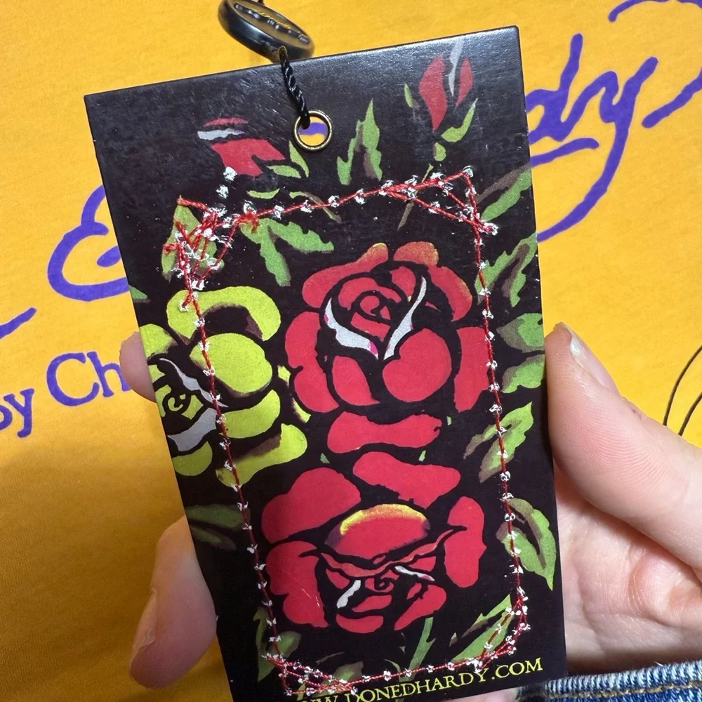 Ed Hardy Yellow Graphic T-Shirt - Picture 5 of 5
